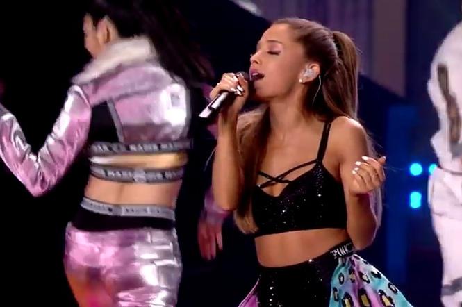 Ariana Grande na Victoria's Secret Show 2014 powinna występować, jako modelka! VIDEO świetnej jakości!