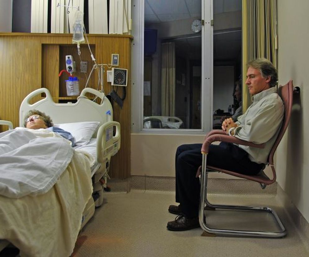 Objawy raka przed śmiercią. Jak umiera się na raka?