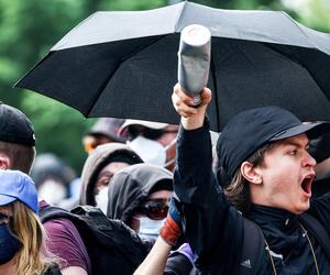 Protest przeciw planowanej rozbudowie fabryki Tesli pod Berlinem 