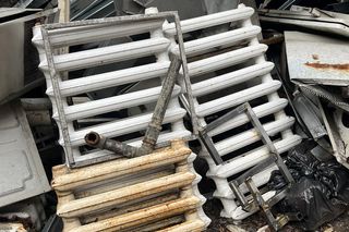 Gabaryty. Meble na wystawkach