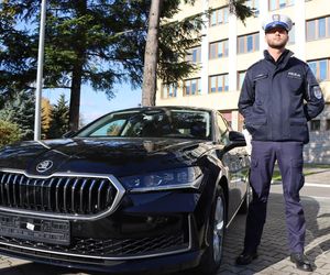 Nowe nieoznakowane radiowozy policji