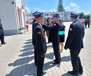 Akty nadania wyższych stopni służbowych odebrało w tym roku 21 strażaków z Komendy Miejskiej PSP w Siedlcach