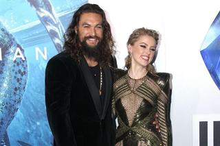 Jason przyszedł na plan pijany i był ubrany jak Johnny Depp. Internauci wykupili dostęp do notatek z sesji terapeutycznych Amber Heard