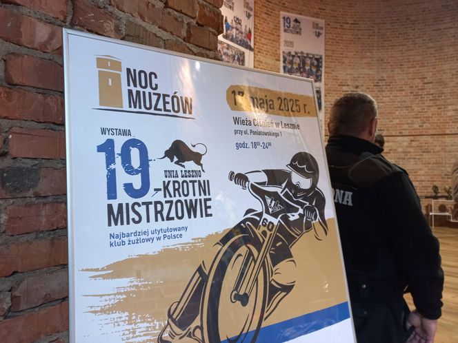 Trwa Noc Muzeów w Lesznie. Od wystawy o praniu i bieliźniarce, przez komiks po żużel
