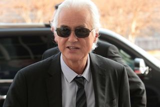 Jimmy Page zwrócił się do fanów po premierze Becoming Led Zeppelin. Muzyk zabrał głos w mediach społecznościowych