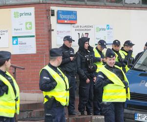 Protest Agrounii przed siedzibą PiS