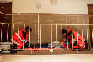 Na sygnale, odc. 720. Romek (Izydor Łobacz), Martyna (Monika Mazur), Felek (Dawid Latushkin)