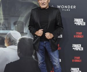 Premiera Zamach na papieża