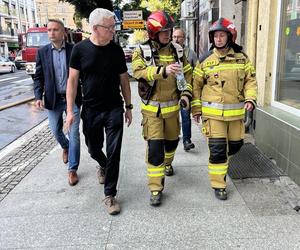 Pożar w Poznaniu. Wielu strażaków rannych. W czasie działań gaśniczych doszło do eksplozji [ZDJĘCIA].