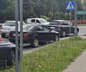 Wypadek u zbiegu ulic Radomskiej i Kaczyńskiej