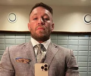 Conor McGregor musiał uciekać z... pogrzebu. Jest nagranie. Takiej historii nie spodziewał się nikt