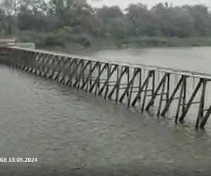 Fala opadów we Wrocławiu. Widać zwiększony przepływ wody 