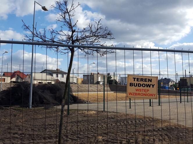 W Lesznie będzie można pograć w siatkówkę plażową. Boiska budowane są na Zatorzu