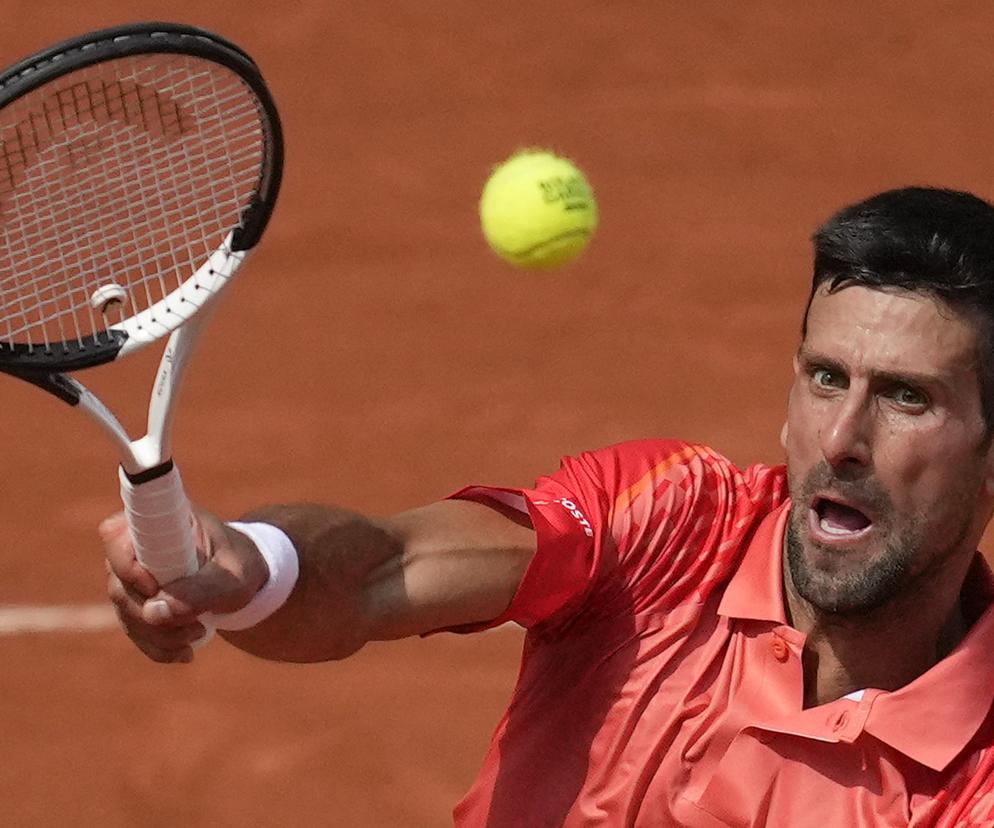 Novak Djoković w finale Roland Garros! Carlos Alcaraz w trzecim secie doznał bolesnej kontuzji!
