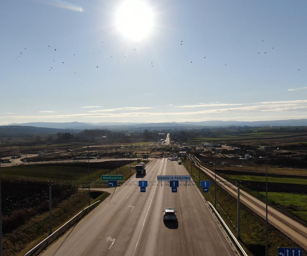 Ruch pojazdów ciężarowych na przejściu Malhowice-Niżankowice otwarty
