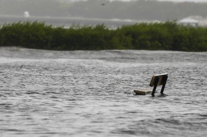 Wschodnie Wybrzeże sprząta po huraganie Debby