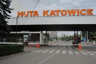 Wypadek w Hucie Katowice. Trzy osoby ranne
