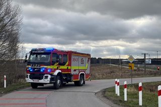 Śmiertelne zderzenie z pociągiem. Ruch kolejowy wstrzymany