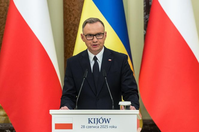 Wołodymyr Zełenski odznaczył Andrzeja Dudę Orderem Wolności. „Za wybitne zasługi”