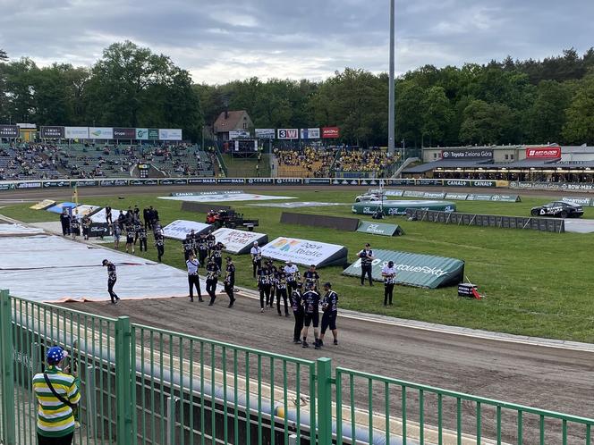 Za nami Derby Ziemi Lubuskiej. Tłumy kibiców. Tak wyglądała Strefa Falubaziaka [zdjęcia]