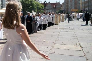 Od kiedy w Polsce obchodzone jest święto Bożego Ciała? Skąd wzięła się ta tradycja?