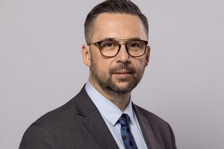 Minister Marcin Kulasek dla „SE: Powinniśmy się zająć pracą dla Polaków, a nie zajmować się sobą