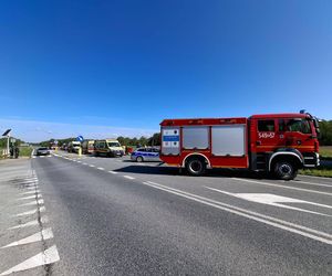 Tragedia na Mazowszu. 95-latek zginął w wypadku. Cztery osoby ranne, w tym dwie nastolatki