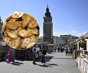 Turyści przecierają oczy na krakowskim kiermaszu. Oscypek za 120 zł, kiełbasa za 50!