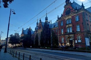 Spacer po siedzibie Dyrekcji Pruskiej Kolei Wschodniej w Bydgoszczy.