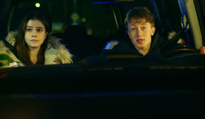 	M jak miłość. Kacper (Bartosz Ziewiec), Basia (Karina Woźniak)