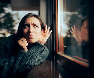 Okna, które zatrzymują hałas – przewodnik po dźwiękoszczelnych rozwiązaniach