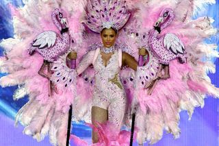 Najdziwniejsze stroje narodowe w wyborach Miss Supranational 2025. Te kraje zaskoczyły!