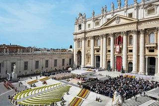 Watykan. Papież Franciszek zabrał głos w Niedzielę Wielkanocną. Oto, co powiedział [ZDJĘCIA]