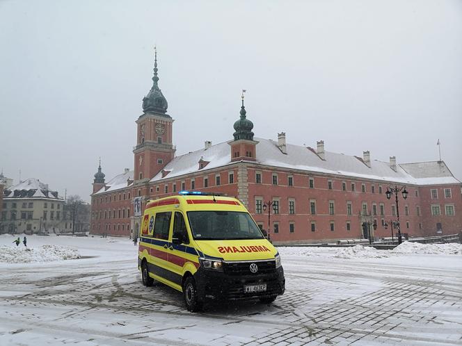 29 supernowoczesnych ambulansów dla Warszawy