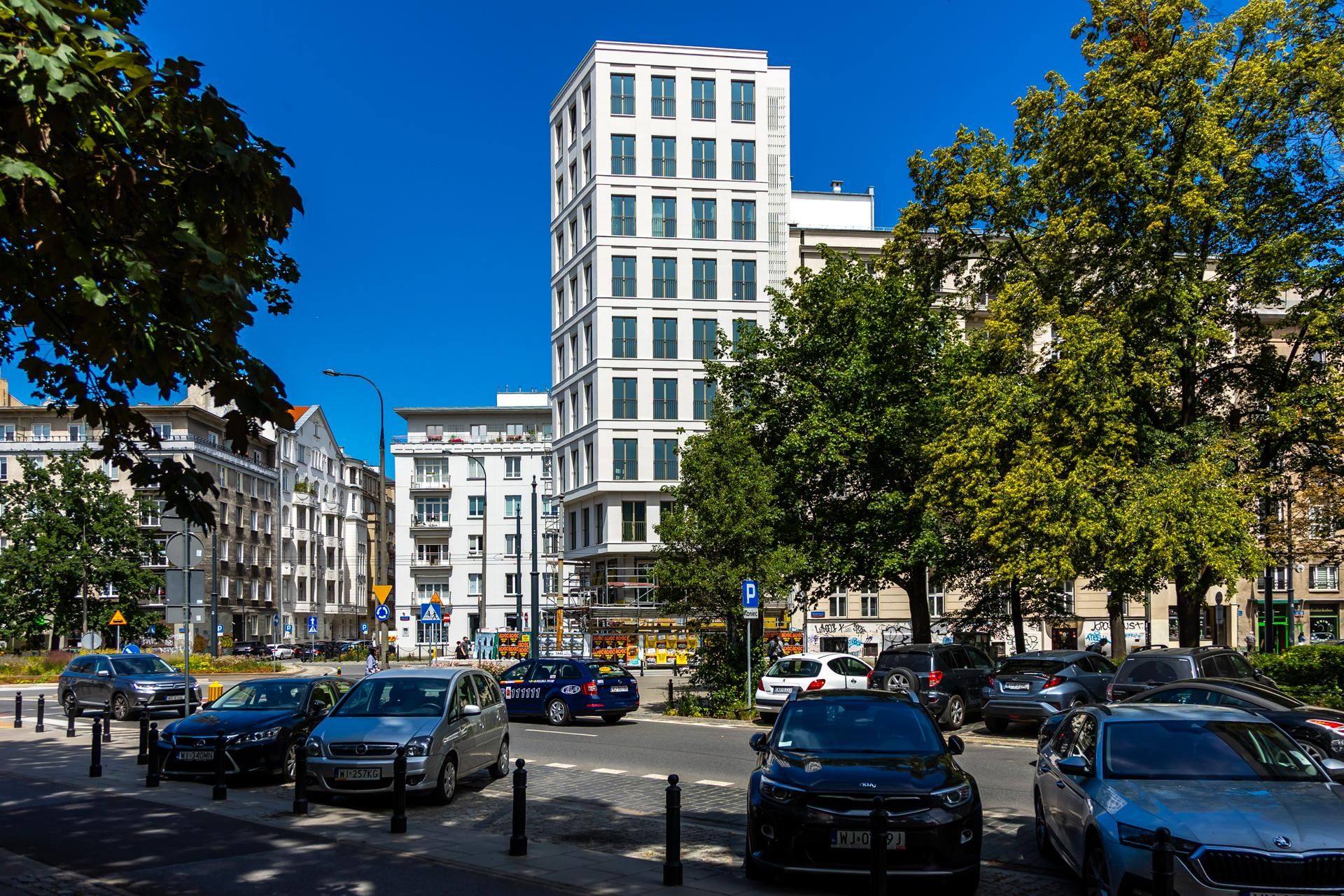 Dawny „szkieletor” przy placu Politechniki 4 w Warszawie