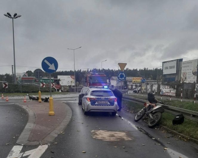 Wypadek i kolizja w Aleksandrówce - Oba zdarzenia w tym samym czasie i z udziałem motocykli crossowych