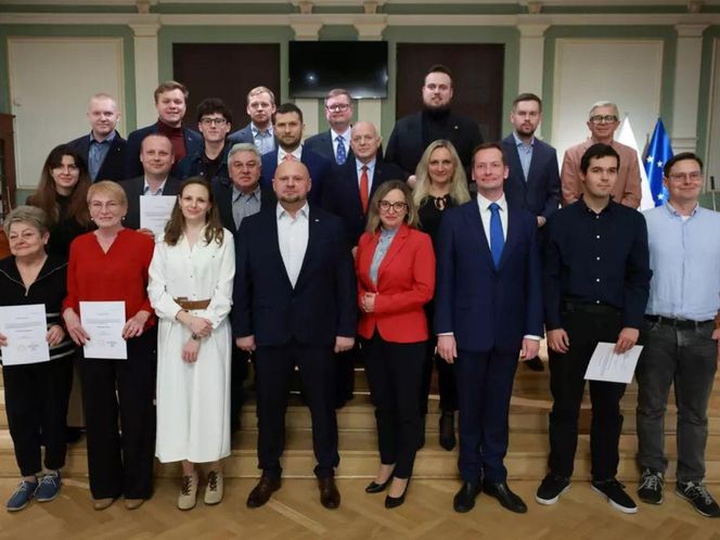 Oni będą nas reprezentować. Ślubowanie gdańskich radnych dzielnic 