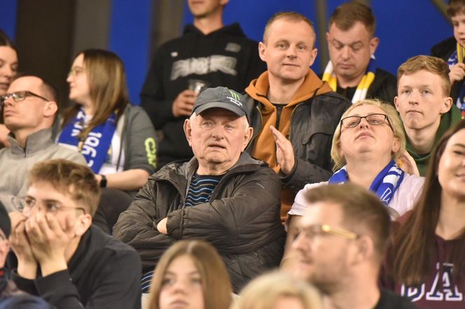PRES Grupa Deweloperska Toruń - Betard Sparta Wrocław, zdjęcia kibiców i zawodników z Motoareny