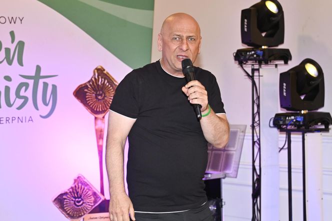 Grzegorz Halama nagle zniknął z show-biznesu. Nie do wiary, jak dziś wygląda znany kabareciarz
