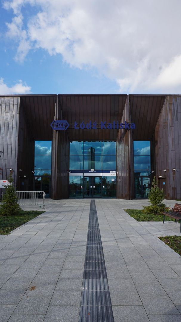 Łódź Kaliska - dworzec po remoncie