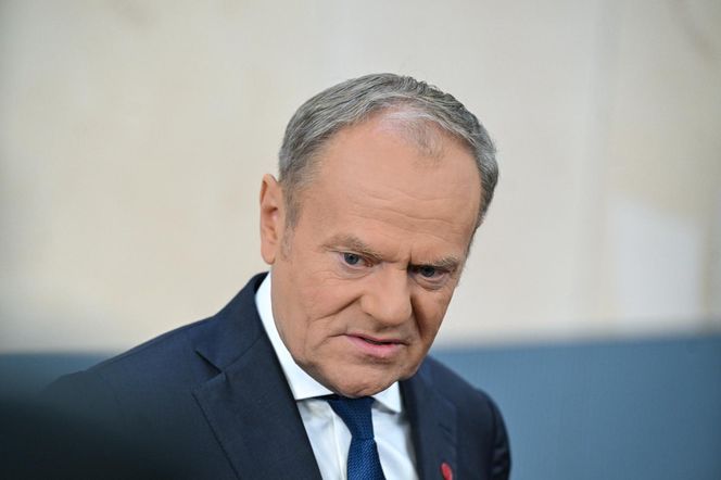 Donald Tusk o zniszczeniu torowiska. Mocne słowa! „Niewykluczone, iż to akt dywersji”