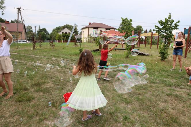Niezwykły piknik przy Stawie w Lasocinie. Zobacz zdjęcia i relację! #DziałamyRazem