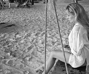 Sylwia Peretti ujawnia wiadomości od hejterów. Skandaliczne komentarze po tragedii!