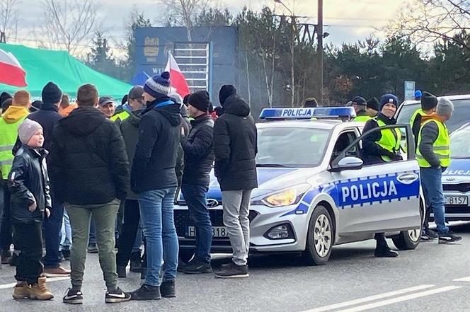 Rolnicze protesty w powiecie aleksandrowskim. Są utrudnienia w ruchu