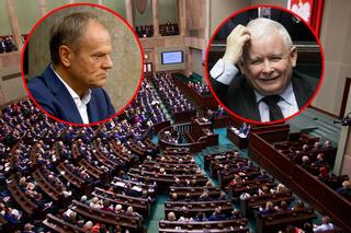 PiS przegłosował bat na Tuska! Kaczyński nazwany tchórzem, Tusk oglądał wszystko z balkonu