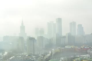 Smog w Warszawie. Jest coraz gorzej, powietrze można ciąć nożem 
