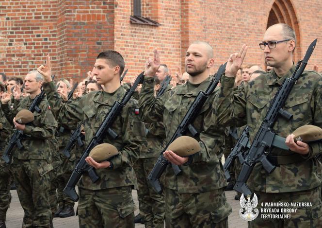 Przysięga nowych terytorialsów w Braniewie