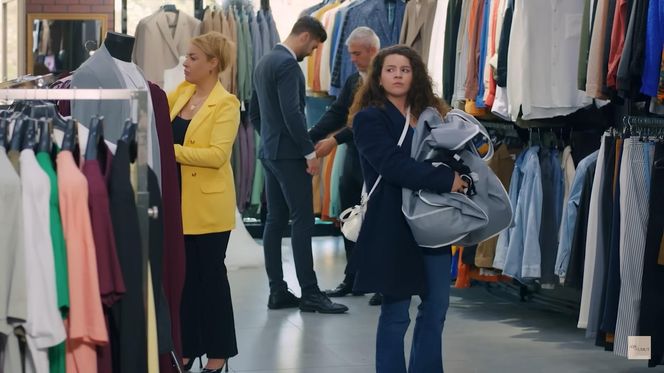 Miłość i nadzieja. Ege uklęknie przed Zeynep! TYLE będzie brakowało, by przyłapała ich Melis