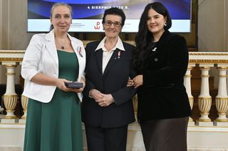 Dziennikarka Super Expressu Izabela Kraj odznaczona medalem Dumni z Powstańców