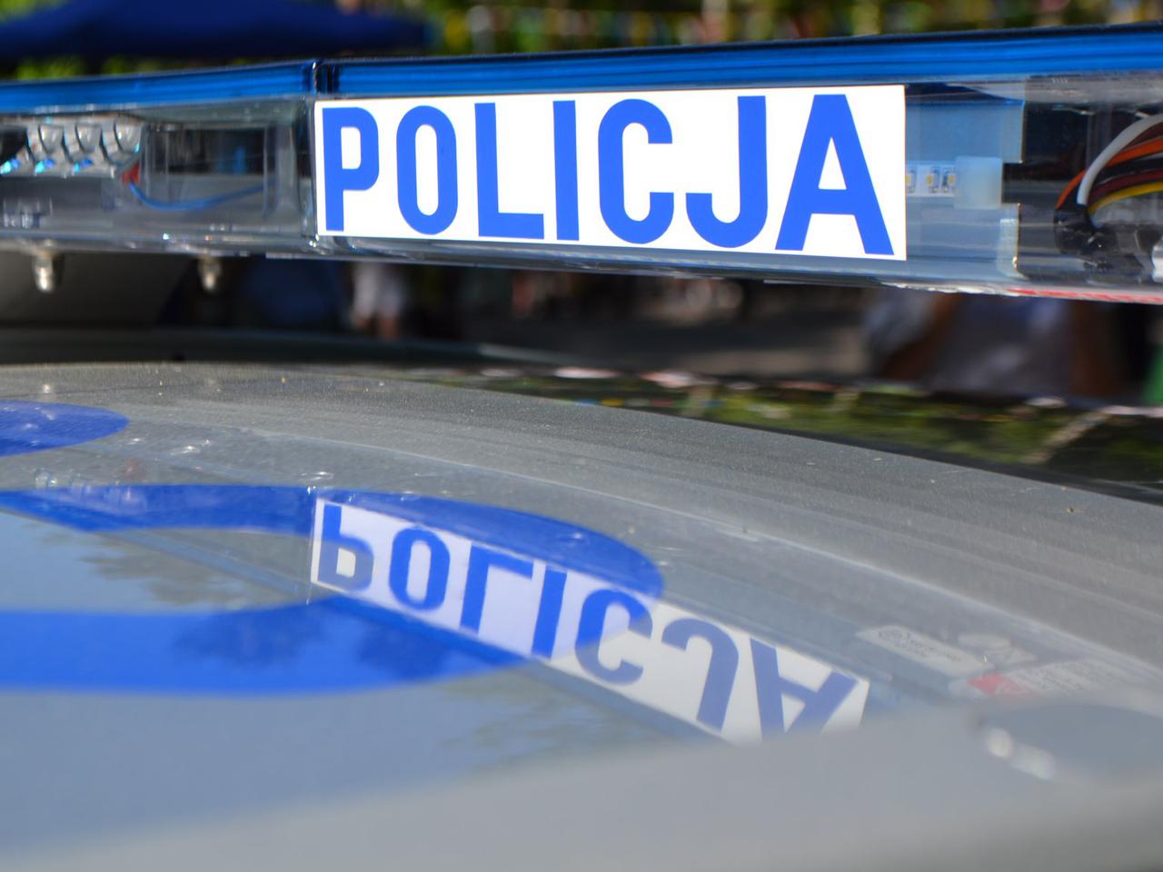 Areszt i policyjne dozory za podrabianie pieniędzy